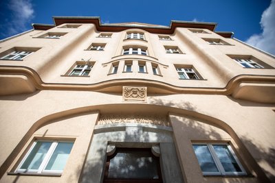 Das Gebäude an der Friedensstraße wurde im Zweiten Weltkrieg zerstört und 1952 als „Innere Mission“ eingeweiht.