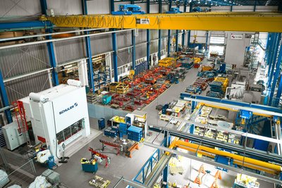 Blick in eine Werkhalle bei Aweba. Die 105 Stellen fallen vor allem in der Produktion weg.