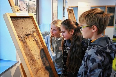 Das Porphyrhaus auf dem Rochlitzer Berg ist auch Anlaufpunkt für Schüler, so wie 2022. 