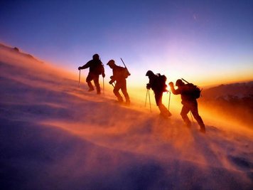Siegermotiv: die Besteigung des Elbrus.