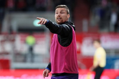 Schwankend waren auch in diesem Jahr die Leistungen von Anthony Barylla. Der Defensivspieler kam in dieser Saison als Innenverteidiger, Rechtsverteidiger sowie ersatzweise als Linksverteidiger zum Einsatz. Phasenweise verlieh er der wackeligen Hintermannschaft Stabilität, doch auch er leistete sich den ein oder anderen Bock. .