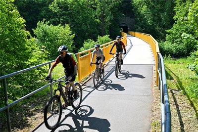Der Chemnitztalradweg zwischen Wittgensdorf und Köthensdorf.