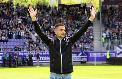 Dimitrij Nazarov hat nach sieben Jahren in Aue einen neuen Verein gefunden.