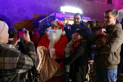 Auch Fotos mit dem Weihnachtsmann waren beliebt.