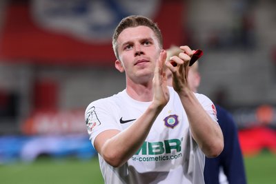 Bereits im Vorjahr war Erik Majetschak einer der stabilsten Spieler im Team, dies bestätigte der Defensivakteur auch in dieser Saison. Wie wichtig der Führungsspieler ist, zeigte sich insbesondere in der Rückrunde, als er monatelang verletzungsbedingt nicht mitwirken konnte und die Erzgebirger ohne ihn auskommen mussten. .