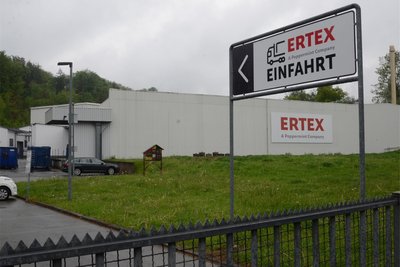 Aus der Bleicherei „Schnöckels Fabrik“ wurde nach dem Zweiten Weltkrieg ein VEB. Ab 1990 heißt die Jacquard-Weberei Ertex, seit Ende der 1990er-Jahre unter der Peppermind-Holding.