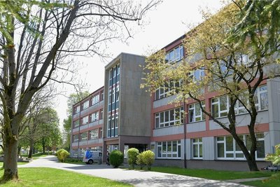Ob die Clemens-Winkler-Schule neu gebaut wird, möchte OB Krüger möglichst noch in diesem Jahr klären.