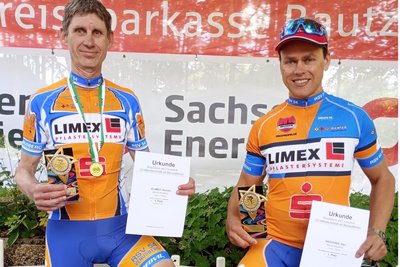 Karsten Schmidt (links) und Sten Brückner haben bei den Landesmeisterschaften im Bergfahren geglänzt.