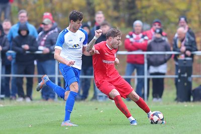 Riccardo Gläser (links im Pokalspiel gegen den FSV Zwickau) erzielte das Siegtor für Glauchau.