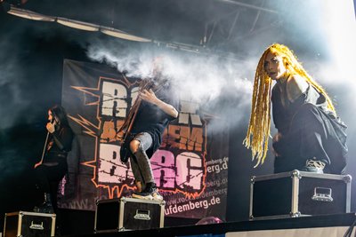 Infected Rain aus Moldavien.