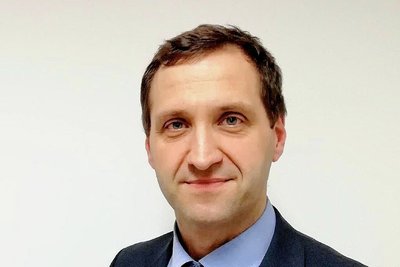 "Das Bild der sozialen Hängematte, in der es sich Leistungsbezieher gutgehen lassen, hat mit der Realität nichts zu tun und dient nur der Stimmungsmache gegenüber Personen im Leistungsbezug", sagt Michael Richter vom Paritätischen Wohlfahrtsverband. 