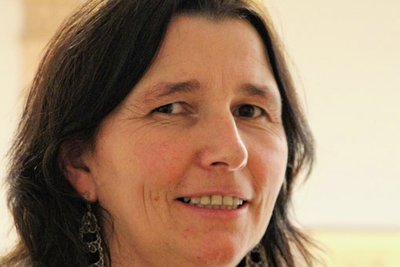 "Wir verbringen endlos Zeit beim Jobcenter, müssen viele Male bei der Kindergeldstelle anrufen, bis man jemanden erreicht", berichtet Angelika Scheuerl. 