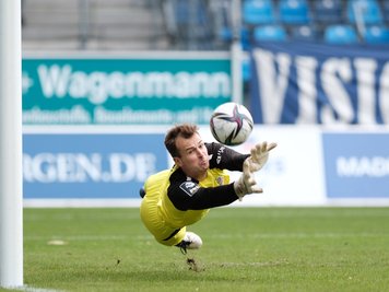 Zwickaus Torhüter Matti Kamenz vertrat Kapitän Johannes Brinkies glänzend. 
