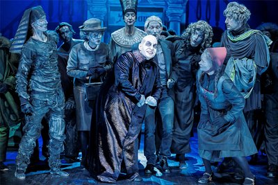 „Addams Family“ war ein Publikumserfolg am Theater Plauen-Zwickau.