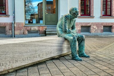 Das Denkmal wurde im November 2024 am Brühl eingeweiht.