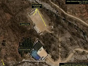 Das von «Airbus Defense & Space» und der Internetseite «38 North» am 12.04.2017 veröffentlichte Satellitenfoto zeigt das Atomwaffen-Testgelände in Punggye-ri im gebirgigen Nordosten von Nordkorea.