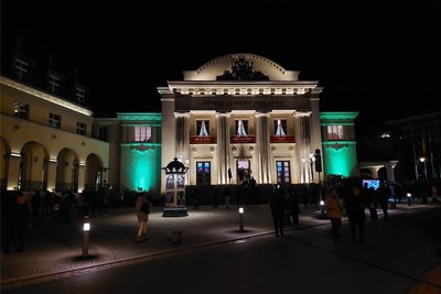 Im König-Albert-Theater Bad Elster geben am Mittwochabend Nachwuchsmusiker ein Konzert.