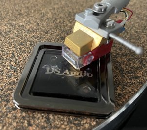 Nadelreiniger von DS-Audio: Bestes Ergebnis, schmerzhafter Preis.