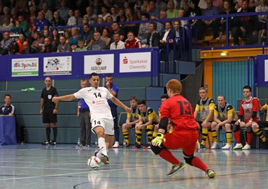 Gabriel Oliveira traf für den VfL 05 im Spiel gegen Belfast dreimal.