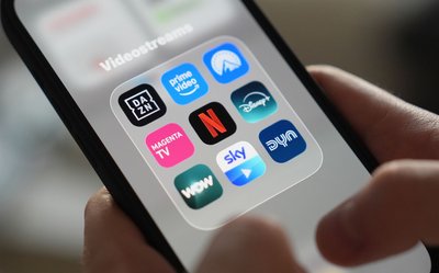 Netflix, Amazon Prime, Disney+ und die großen Fernsehsender sollen verpflichtet werden, auch Geld in europäische Produktionen zu stecken. (Symbolbild)