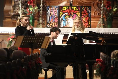 Clara Starzetz und Pascal Kaufmann v.l. bei ihrem ersten Konzert am Sonntag in der Stadtkirche Augustusburg.