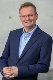 Chris-Oliver Schickentanz - Chefanlagestratege der Commerzbank