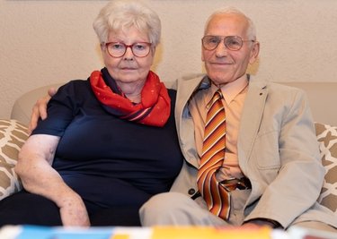 Irma und Rudi Schmidt aus dem thüringischen Mühlhausen haben ihre Diamantene Hochzeit in Annaberg-Buchholz gefeiert. 