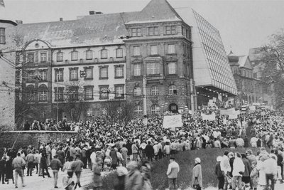 "Die Erfahrung, es denen da oben gezeigt zu haben": Tausende Menschen demonstrierten in Plauen von Oktober 1989 bis März 1990. 