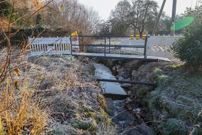 Seit einigen Monaten gibt es statt der Polsterbrücke nur noch einen Steg für Fußgänger.