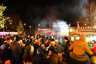 Der Andrang auf dem Parkplatz von Demmelhuber war groß.