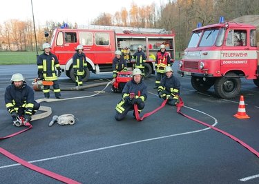 Die Brandschützer aus Dorfchemnitz: Eigentlich wollten sie zum 150. Geburtstag ihrer Wehr in diesem Jahr ein großes Fest feiern. Das wird wegen der Pandemie nun auf 2022 verschoben. 