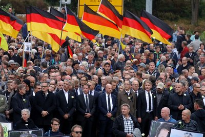 Nach dem „Trauermarsch“ rechter Parteien kam es in der Innenstadt zu Ausschreitungen.