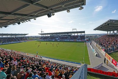 Am 10. August treffen Oberligist TuS Dassendorf und Zweitligist Dynamo Dresden in Zwickau aufeinander.