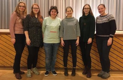 Die Rodewischer Schachmiezen vor dem Saisonstart in Deizisau: von links Zuzana Hagarova, Natalie Kanakova, Julia Movsesian, Melanie Lubbe, Alicja Sliwicka und Magdalena Miturova.