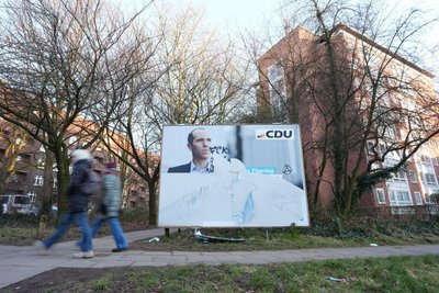 Nicht nur Wahlplakat werden zerstört, auch gegen Amts- und Mandatsträger nimmt die Gewalt zu.