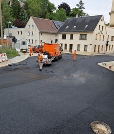 Auf die Altmarkt-Kreuzung kommt die Asphaltdecke. 