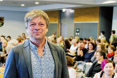 Markus Bach leitete eine Fortbildung für Erzieher in Annaberg. 