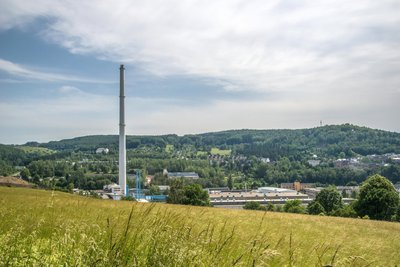 Die Nickelhütte Aue ist mit rund 500 Mitarbeitern ein wichtiger Arbeitgeber in der hiesigen Region.