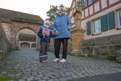 Zu Besuch bei Tatiana Lukina in Erlangen. Sie lebt in Kiew und besucht regelmäßig ihre Familie die nach Bayern geflüchtet ist.