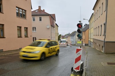 Die Äußere Zwickauer Straße in Höhe Haus Nr. 75 ist noch bis 29. Oktober halbseitig gesperrt.