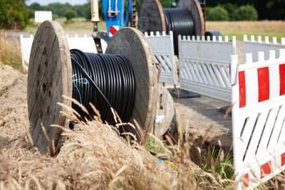 In Rotschau werden ab 14. Juli Stromkabel verlegt.