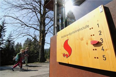 Andernorts wird vor Ort über die Waldbrandstufe informiert. Die Stadt Chemnitz hält das für nicht zweckmäßig. 