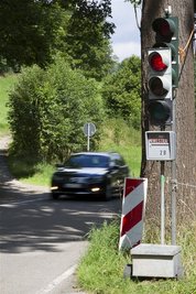 Die Ampel wurde bereits provisorisch wieder aufgebaut.