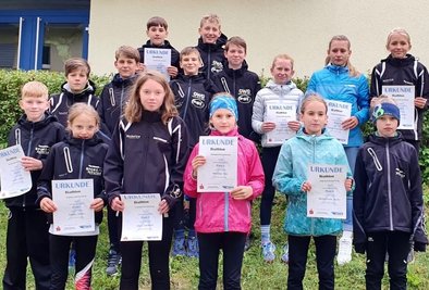 Junge Biathleten des PSV Schwarzenberg haben bei der Sommerleistungskontrolle in Oberwiesenthal ihren Trainingsfleiß der vergangenen Wochen in Medaillen umgemünzt.