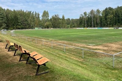 Der Sportplatz des BSV Irfersgrün gehört mit den Ausmaßen 120 mal 80 Meter zu den größten weit und breit.