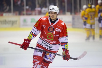 Mit Thomas Reichel steht den Eispiraten seit der Vorwoche wieder einer der wichtigsten Leistungsträger der Vorsaison zur Verfügung. Die Verantwortlichen hoffen, dass weitere Spieler schnell zurückkehren.
