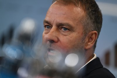 Nationalmannschaft. Bundestrainer Hansi Flick gibt den Kader für die WM in Katar bekannt.