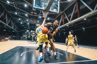Neuzugang Shonn Miller machte beim deutlichen Sieg im ersten Testspiel gegen Usi nad Labem sechs Punkte für die Niners Chemnitz