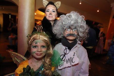 Ob Meerhexe, Leopardin oder Einstein: Beim Kinderfasching im Freiberger „Tivoli“ waren allerhand illustre Gäste zu finden.