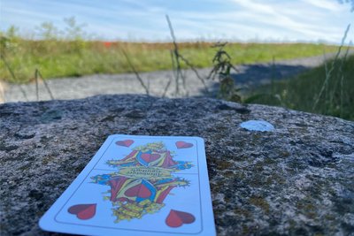 Kriminelle sollen Spielkarten als Symbole nutzen, um für ihre Komplizen Häuser oder Grundstücke zu markieren, bei denen sich ein Einbruch lohnt.